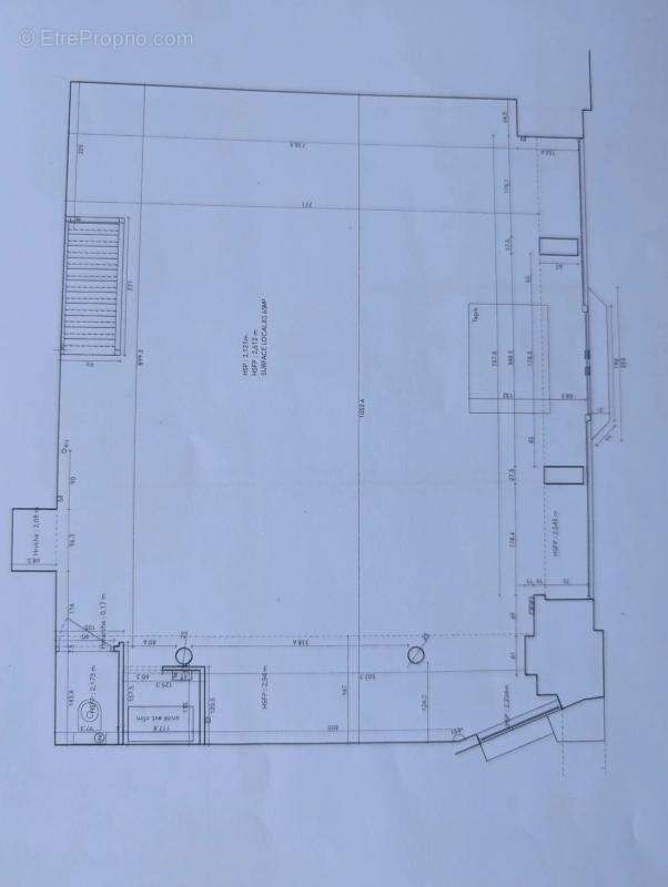 Commerce à AIX-LES-BAINS