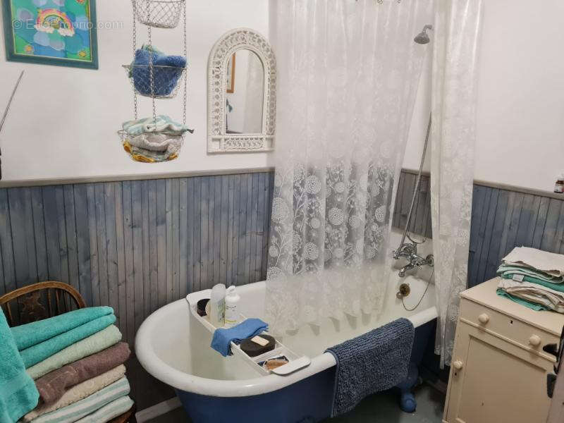 LA MANCHE Maison avec 4 chambre à vendre à Saint Denis le Gast - photo 12