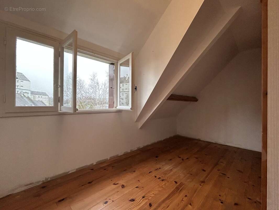 2eme - Maison à DOUARNENEZ