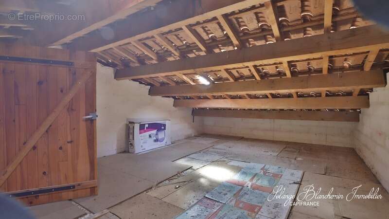 Maison à COLOMBIERS