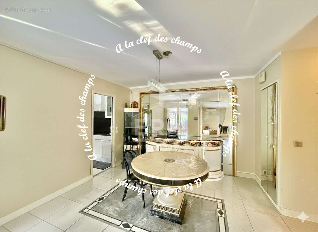 Maison à GIF-SUR-YVETTE