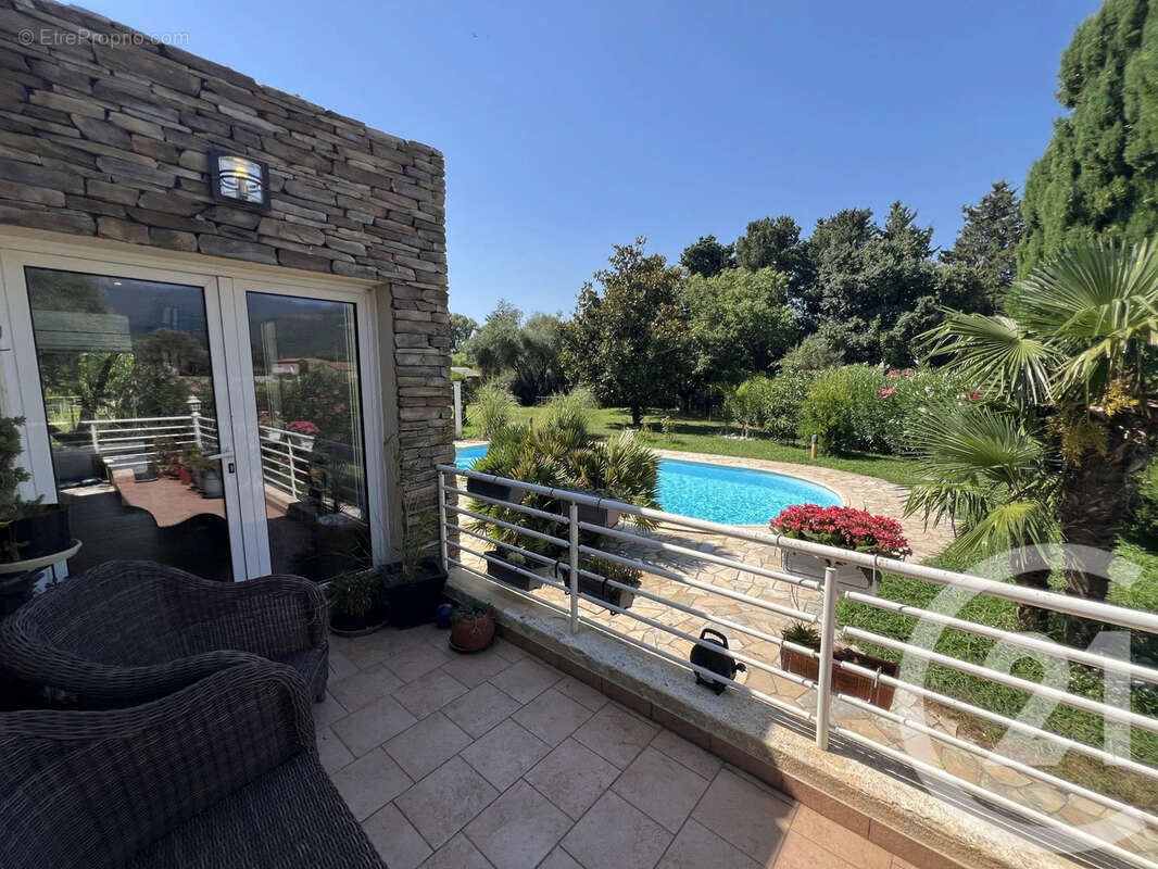 Maison 212 m² à Lucciana  - photo 19