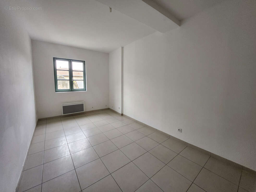 Appartement à UZES