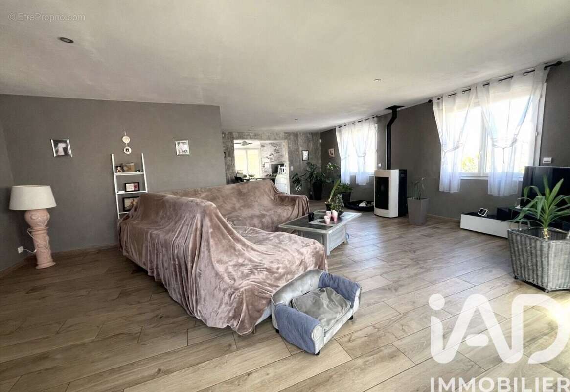 Photo 2 - Maison à FRIGNICOURT