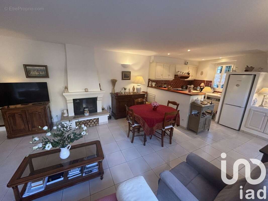 Photo 8 - Maison à COGOLIN