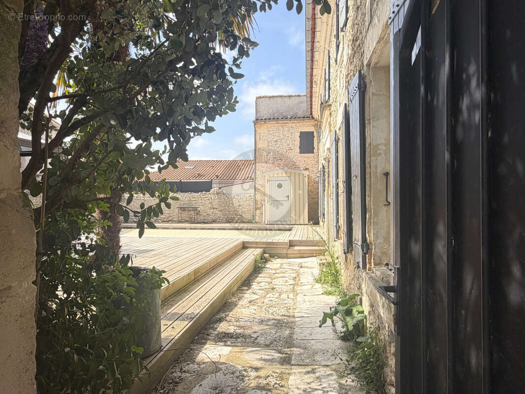 Maison à SAUJON