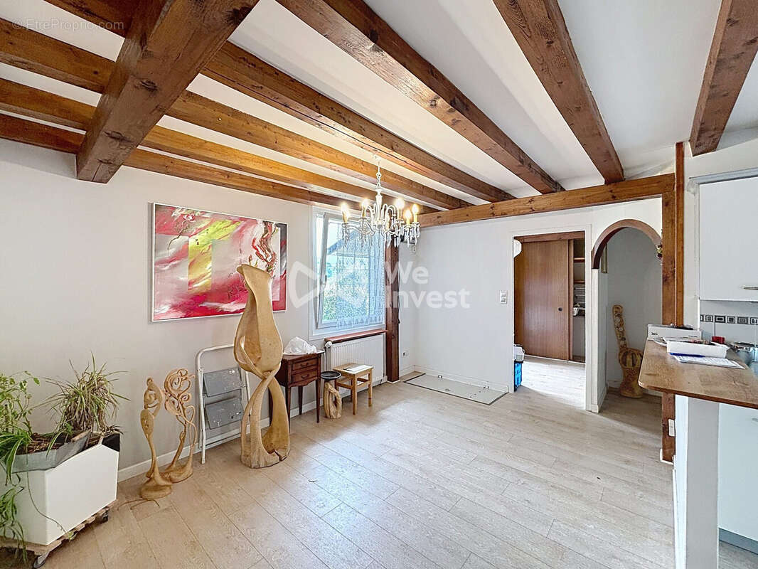Maison 132 m² à Lancrans  - photo 4