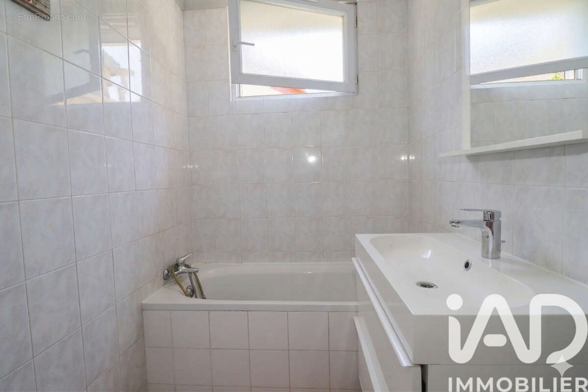 Photo 5 - Maison à CLAMART