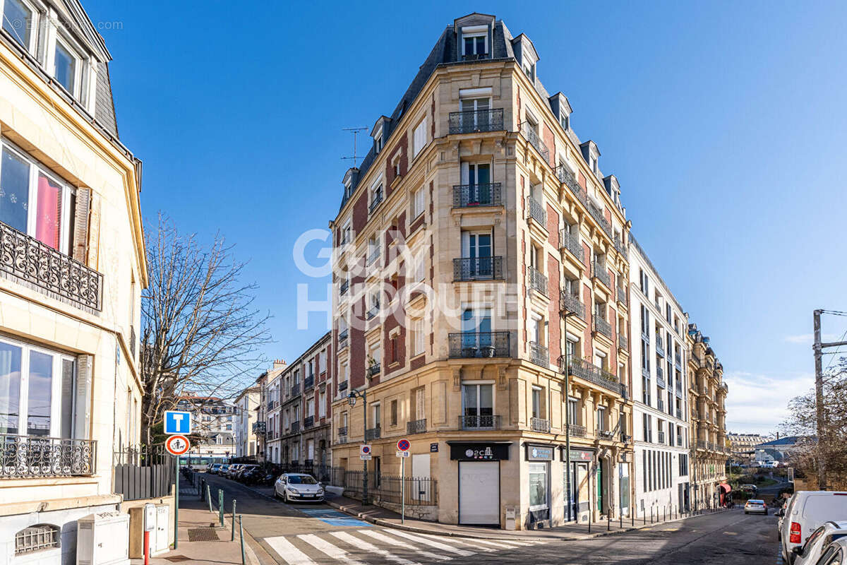 Appartement à ASNIERES-SUR-SEINE