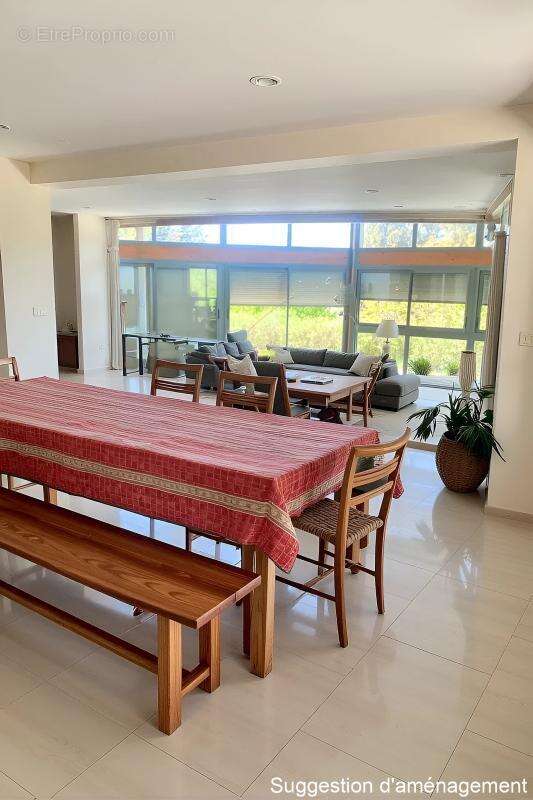 Maison 230 m² à Nasbinals  - photo 5