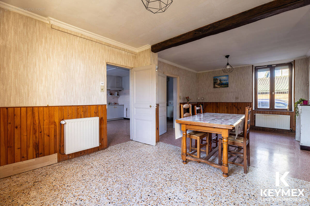 Maison à FRESNOY-EN-THELLE