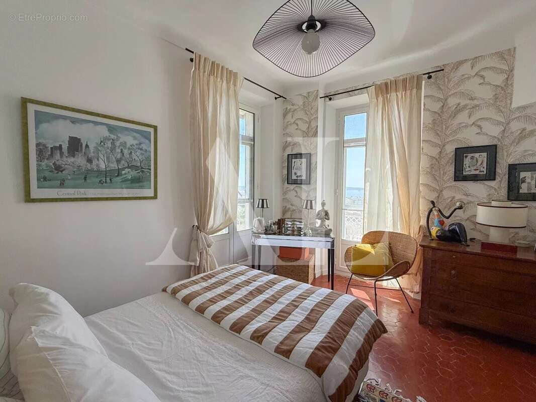 Maison à VALLAURIS
