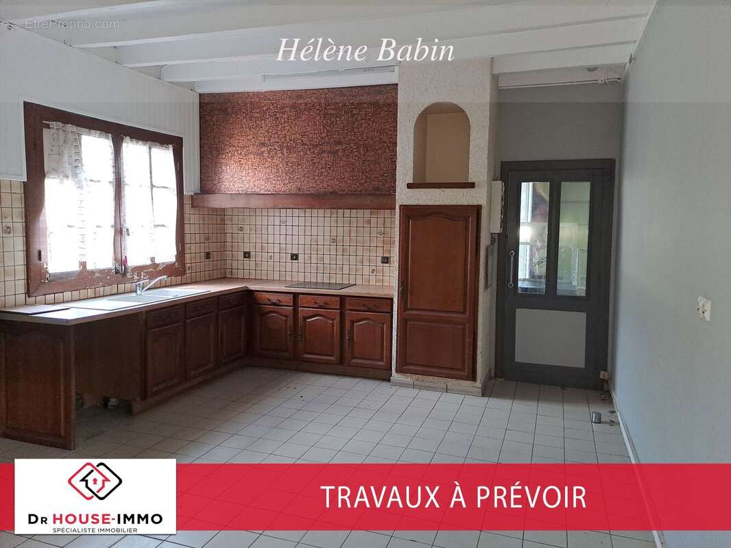 Appartement 240 m² à Saint-Symphorien  - photo 93
