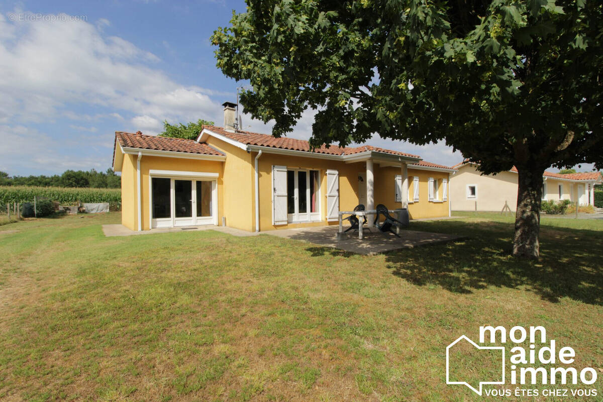 Maison à SAINT-YAGUEN