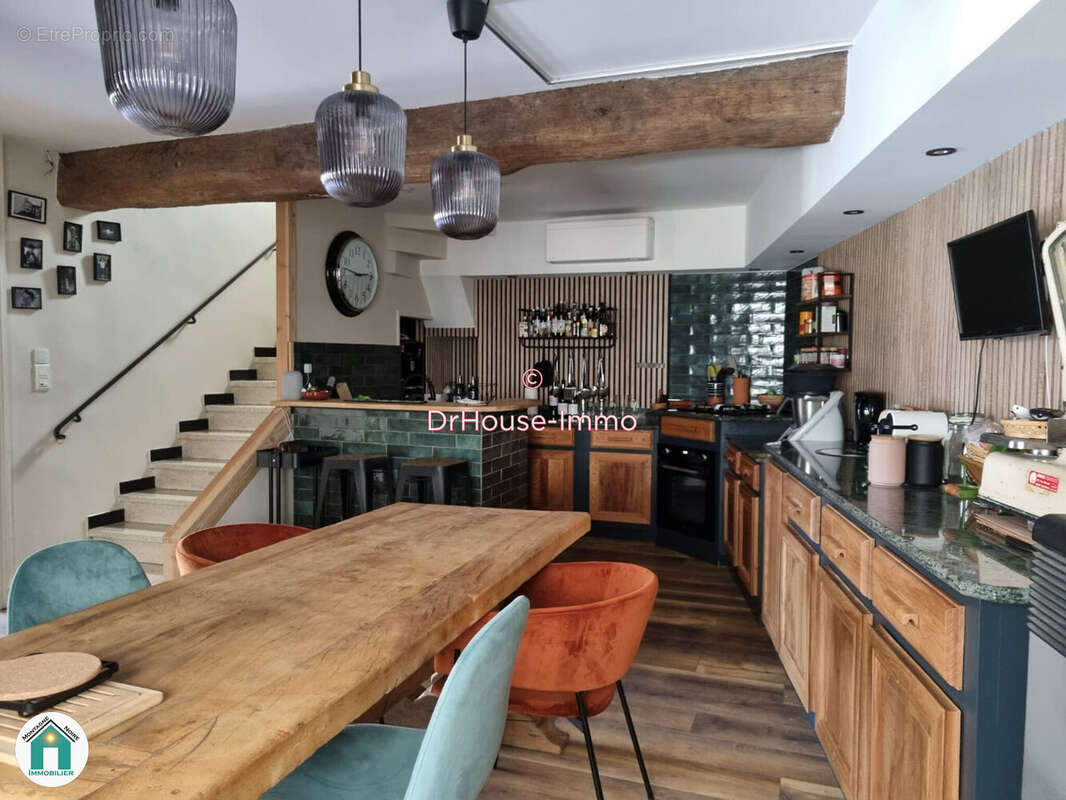 Maison à VILLARDONNEL