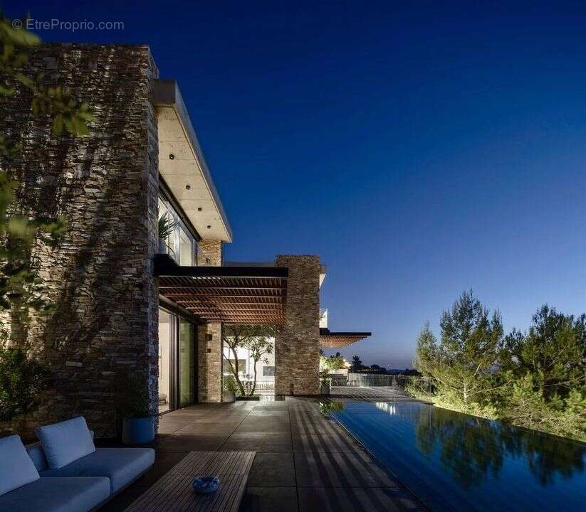 Terrain à SPERACEDES