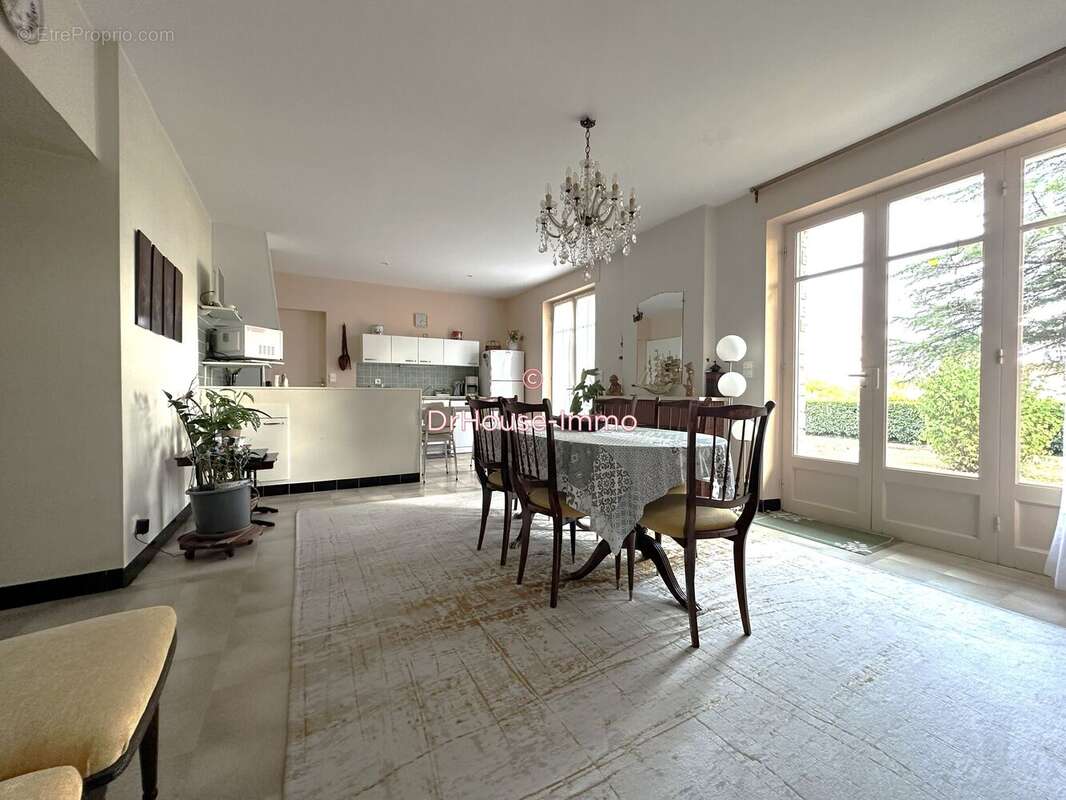 Maison 124 m² à Linars  - photo 7