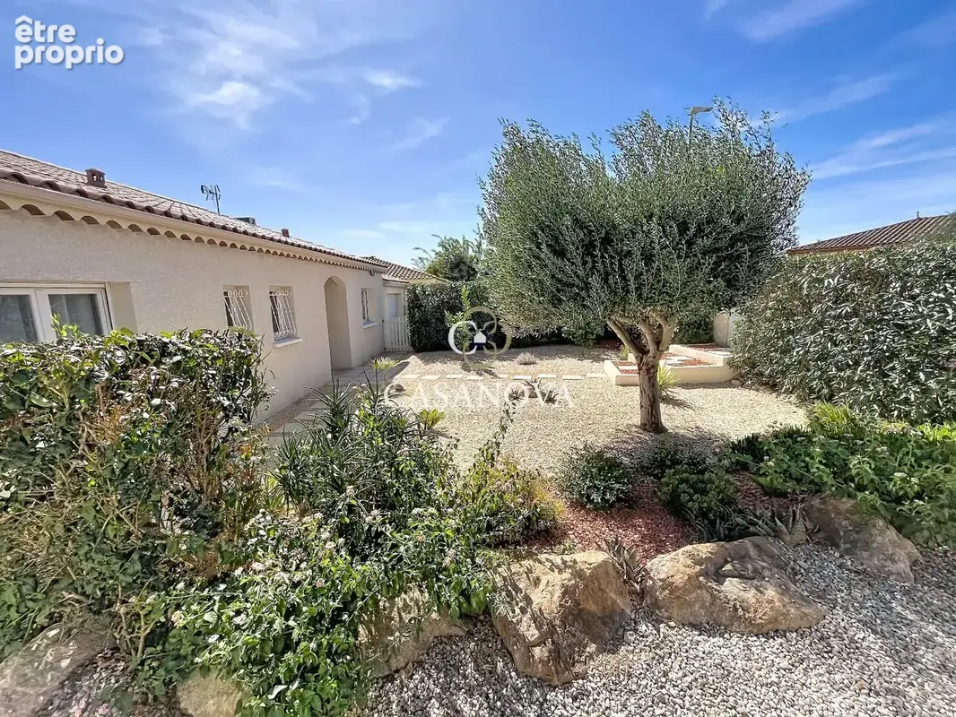 Proche BEZIERS, villa de plain-pied avec piscine, beaux extérieurs et vue panoramqiue - photo 10