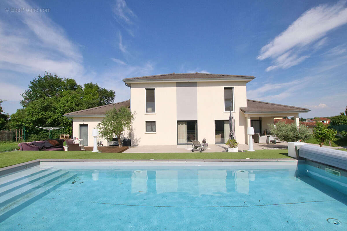 Maison à VILLETTE-D'ANTHON