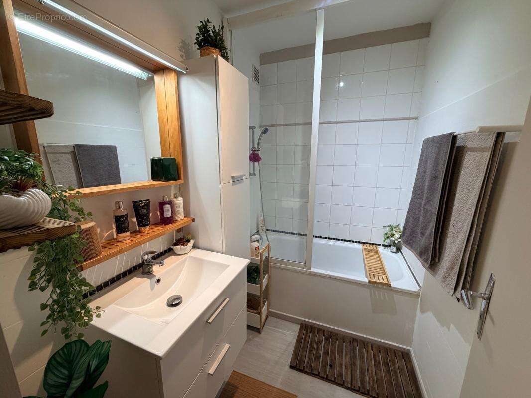 Appartement 3 pièces avec balcon, cave et deux parkings – Aix-en-Provence Sud – Résidence Beaumanoir 2 - photo 10