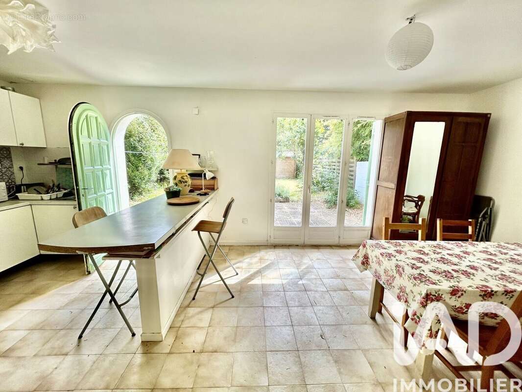 Maison 160 m² à Recloses  - photo 3