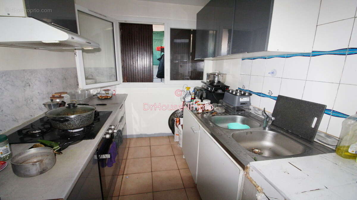 Appartement à MARSEILLE-15E