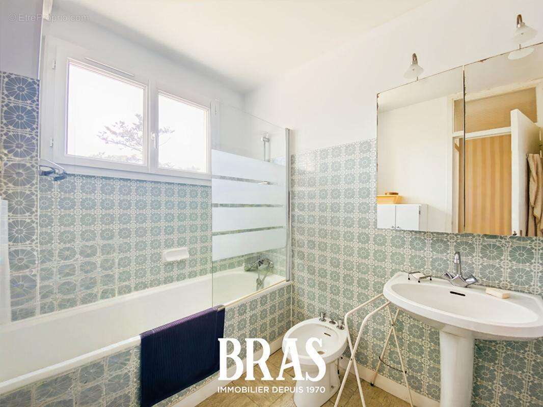 A vendre appartement type 3 triangle d'or pornichet - 83 m² - terrasse, garage et cave - photo 7