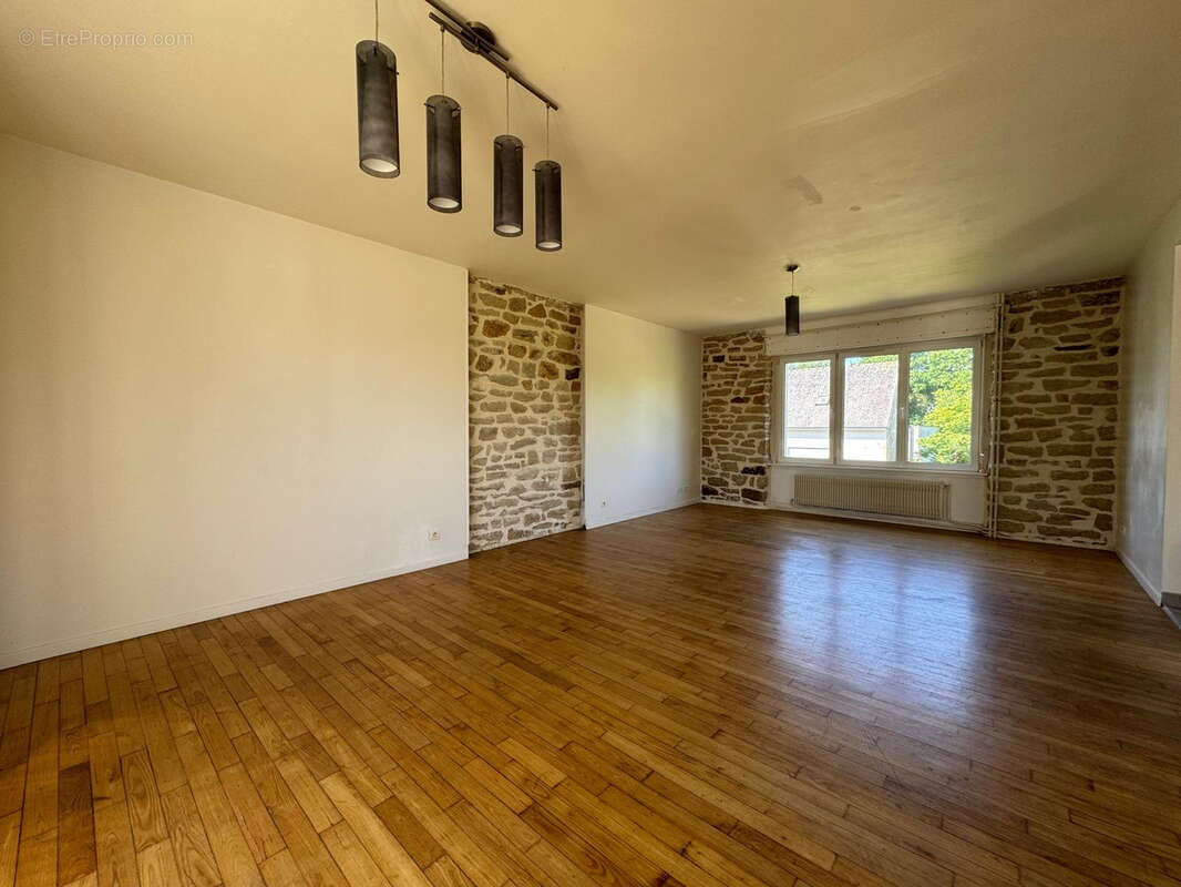 Maison à ERGUE-GABERIC