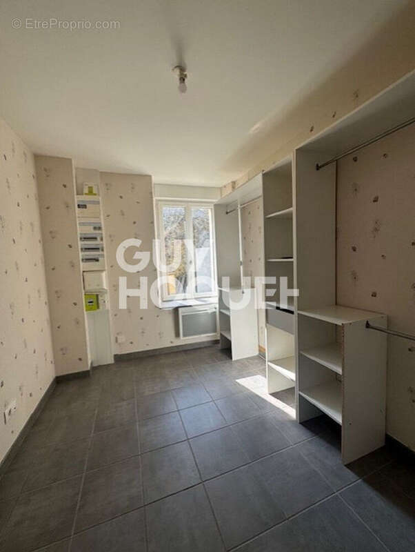 Maison à LE MEIX-SAINT-EPOING