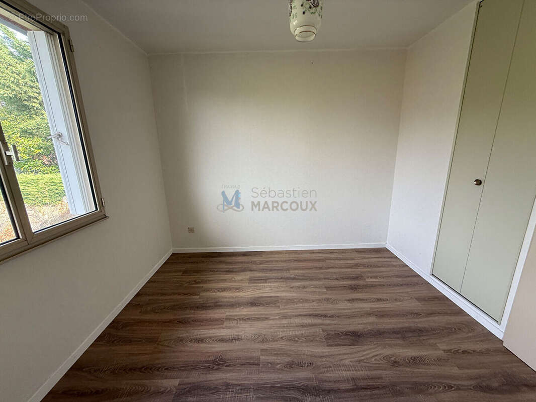 Maison à SAINT-SIXTE