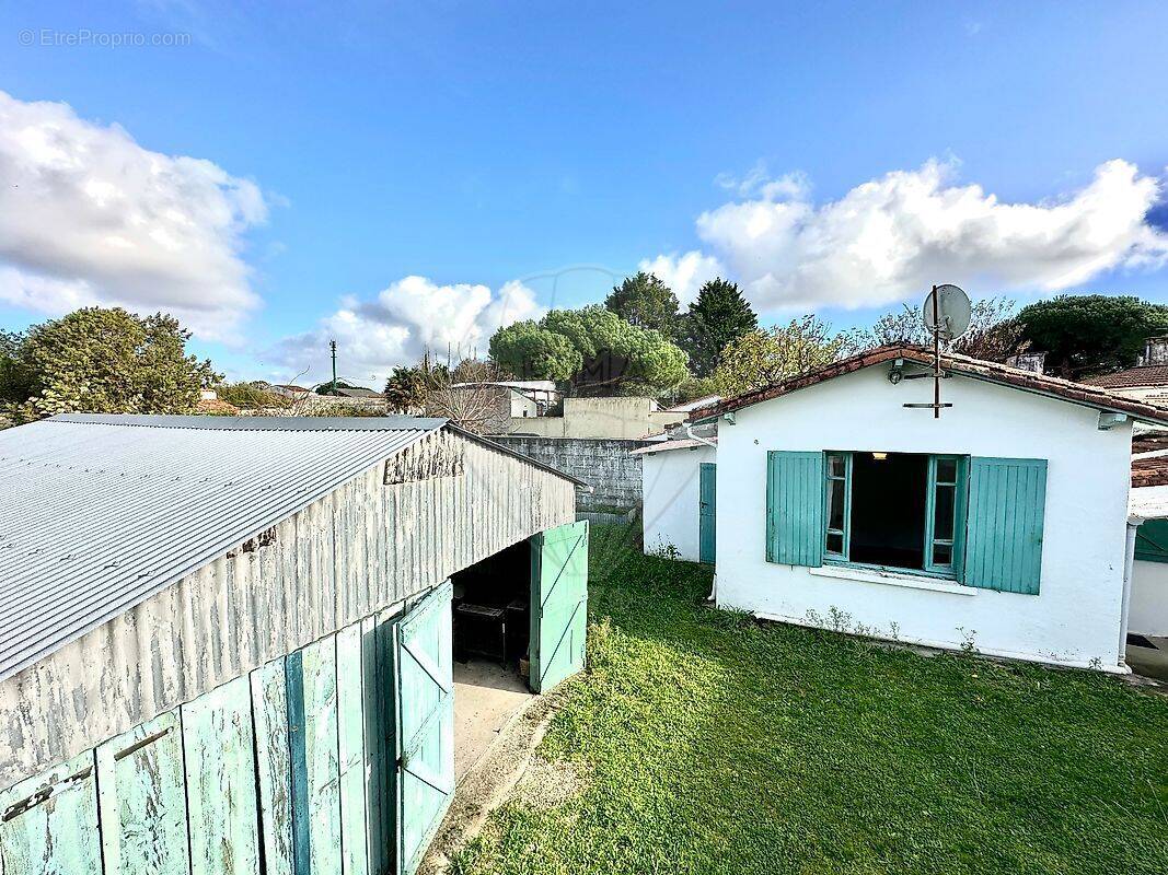 Maison à LES MATHES