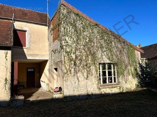 Maison à BAZARNES