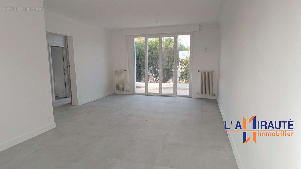 Maison à HOUILLES