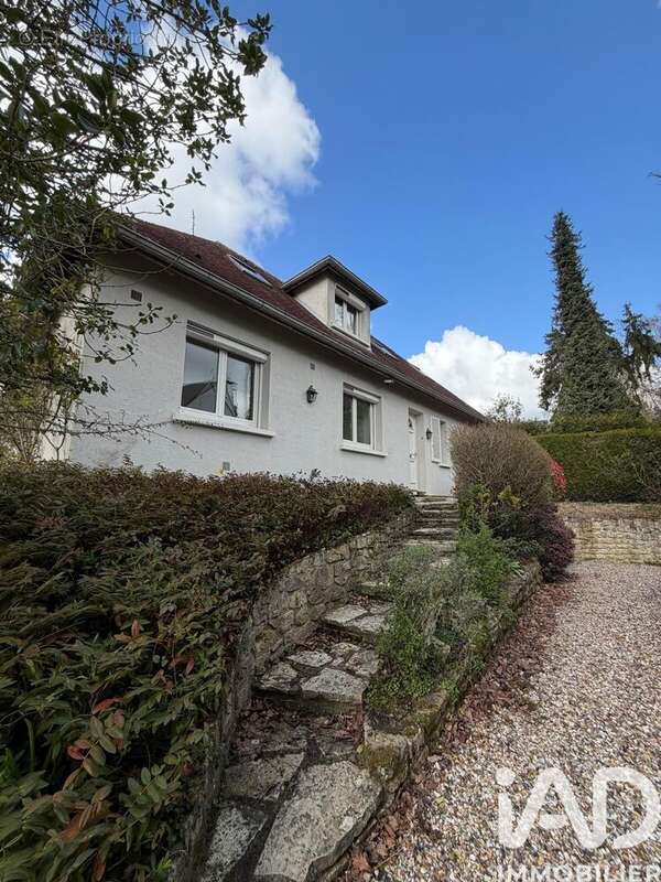 Photo 2 - Maison à CRESPIERES