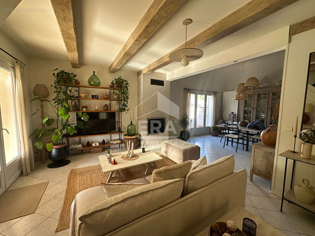 Maison à NANS-LES-PINS