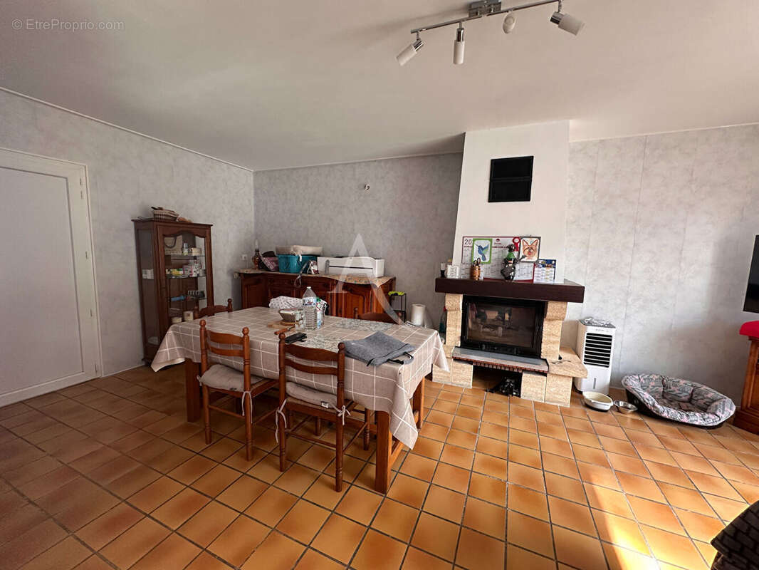 Maison Saint Sever De Saintonge 4 pièce(s) 80 m2 - photo 3