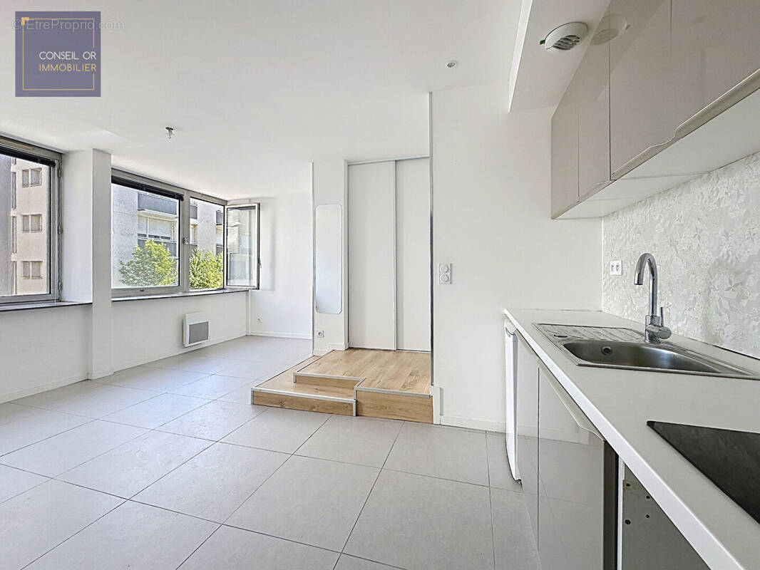 Appartement à LYON-7E