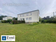 Maison à RECHICOURT-LE-CHATEAU