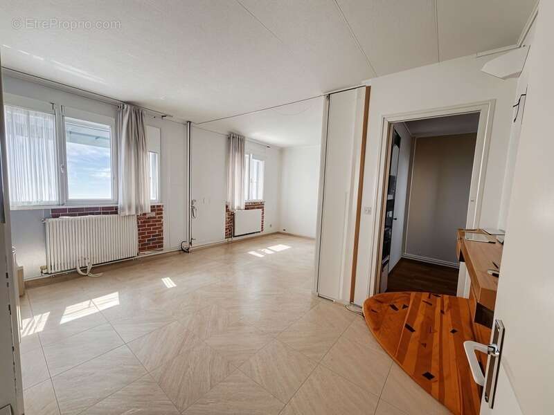 Appartement à MASSY