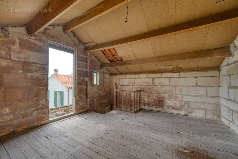 Maison à PORT-DES-BARQUES