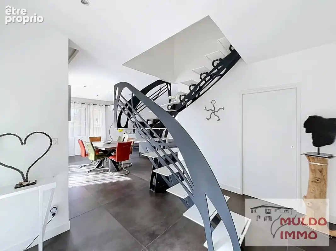 Villa de 147 m² sur terrain de 1 360 m² - photo 14