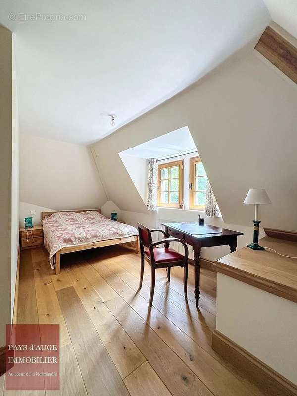 Maison à AVERNES-SAINT-GOURGON