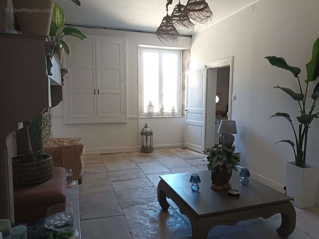 Maison 235m² à voulême - photo 14