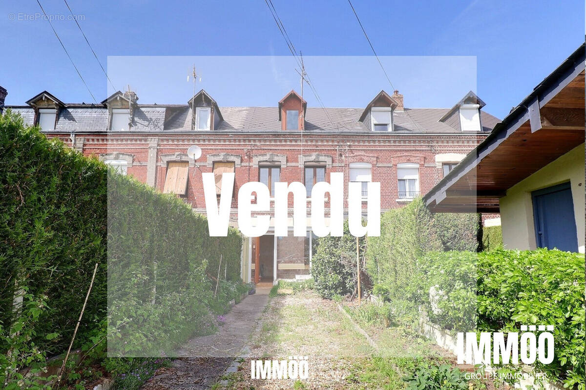 Maison à LE HOULME