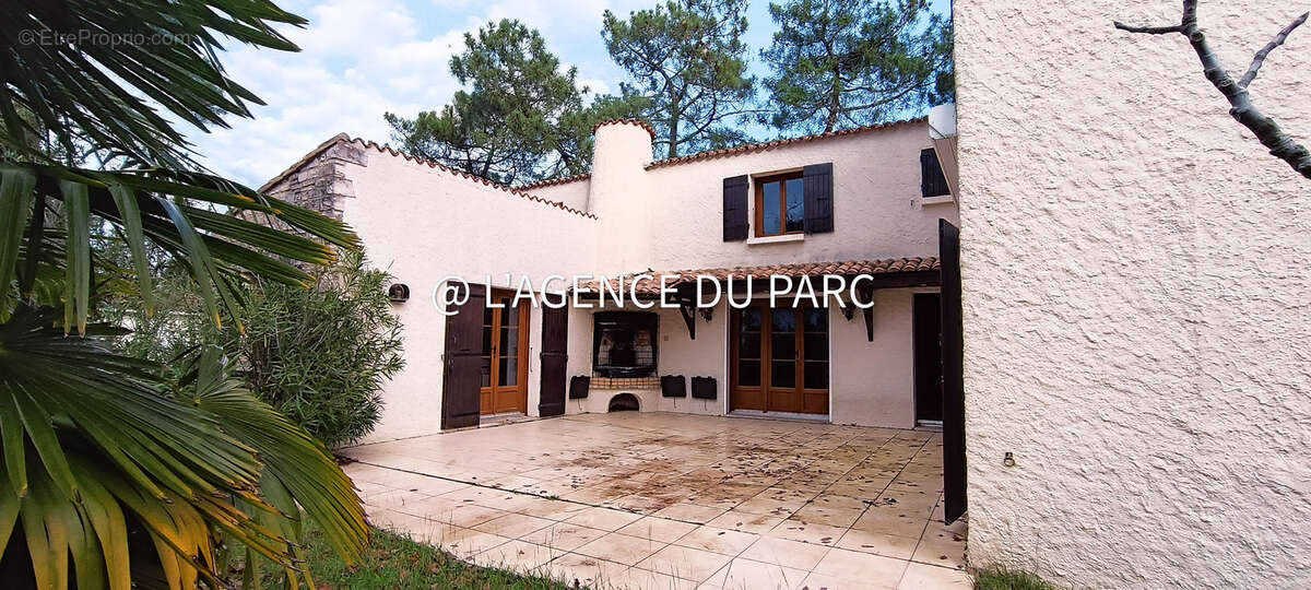 Maison à SAINT-GEORGES-DE-DIDONNE