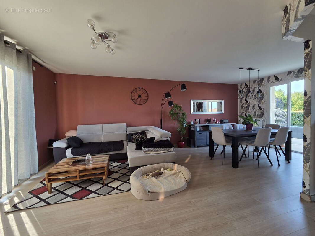 Photo 4 - Maison à LE PALAIS-SUR-VIENNE