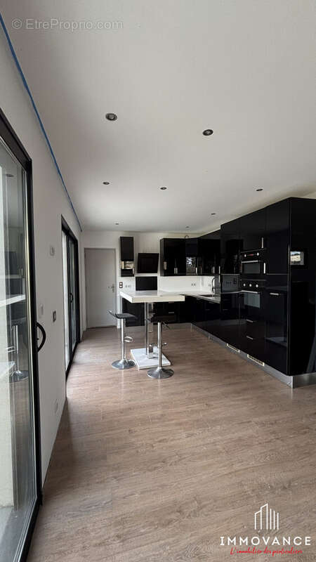 Maison 110 m² à Valergues  - photo 9