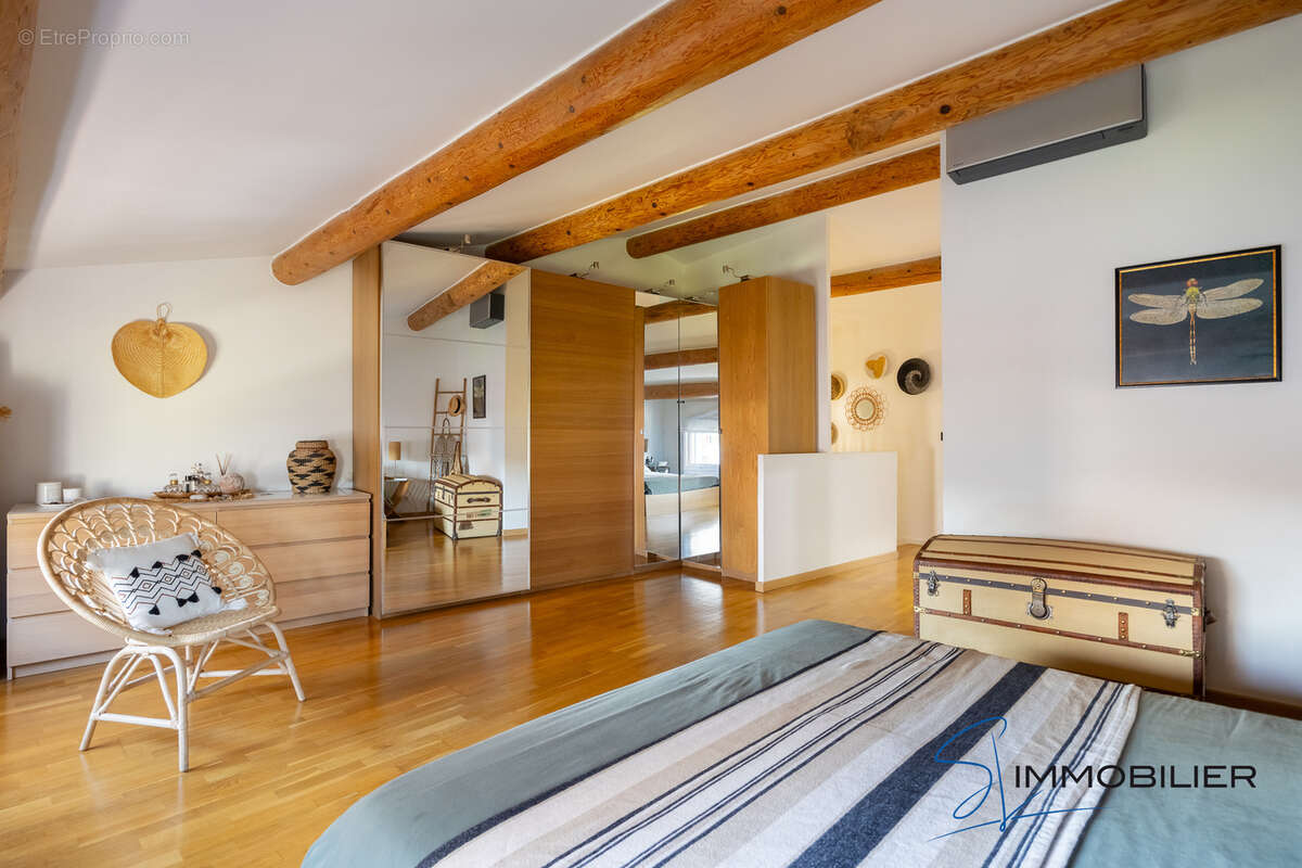 Maison à MARSEILLE-6E