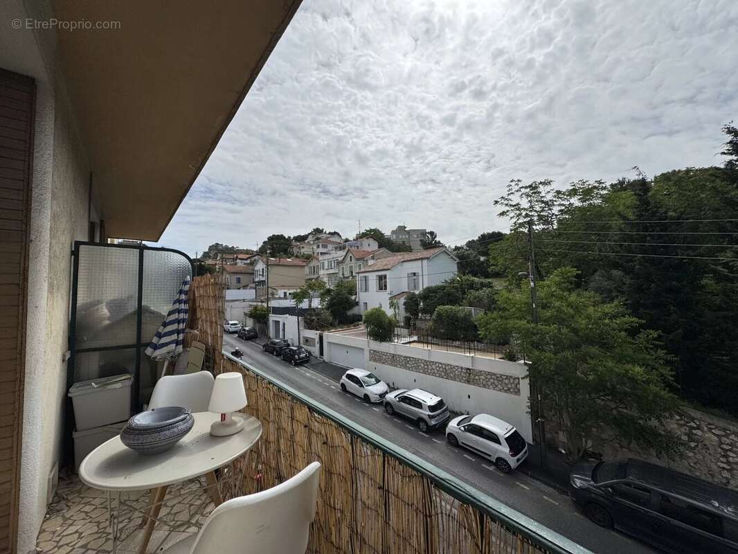 Appartement à MARSEILLE-7E