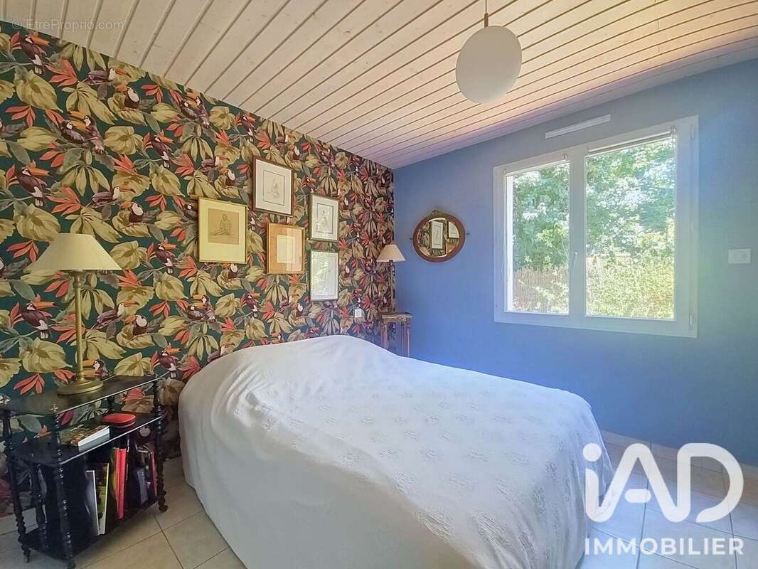 Maison 87 m² à Saint-Hilaire-De-Chaleons  - photo 7